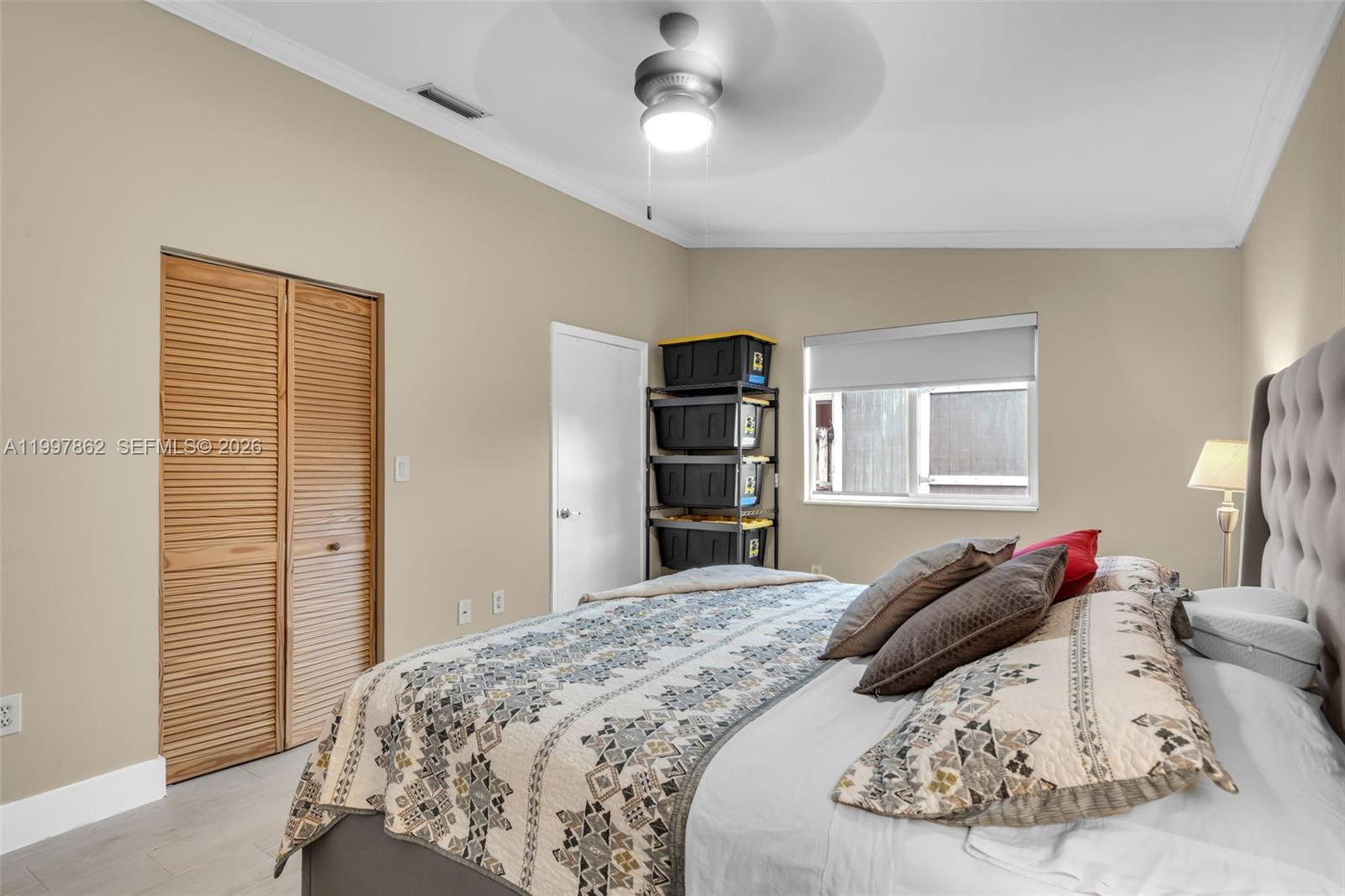 LOS PALACIOS II CONDO - Residential