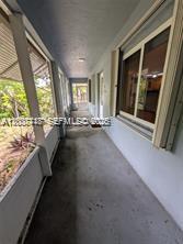 HOLLYWOOD LITTLE RANCHES - Residential