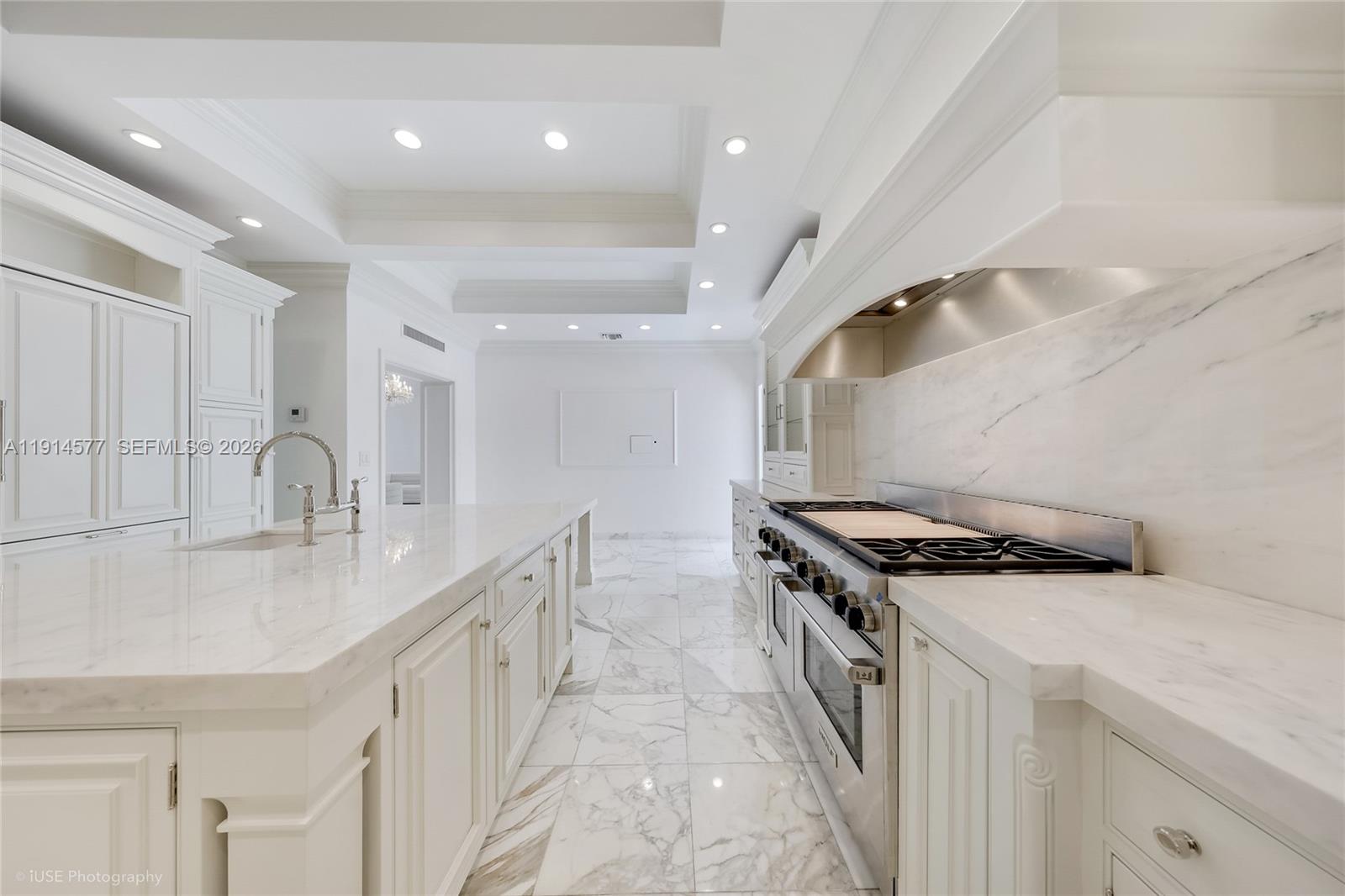 LA GORCE ISLAND - Residential