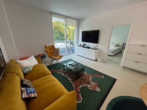 2020 Prairie Ave 205 Miami Beach FL 33139