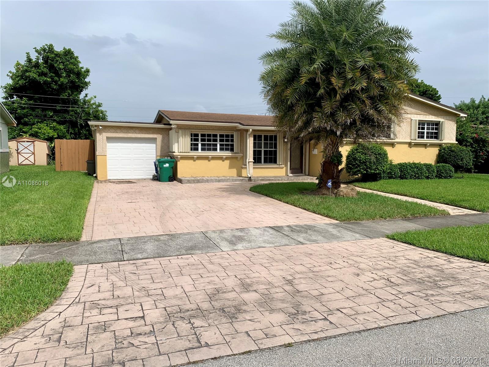 PALMLAND ESTATES 1ST ADDN - Residential