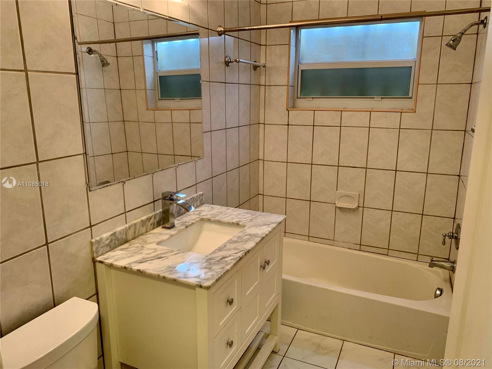 PALMLAND ESTATES 1ST ADDN - Residential