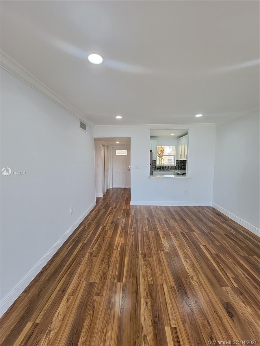 SUNRISE LAKES 50 CONDO - Residential