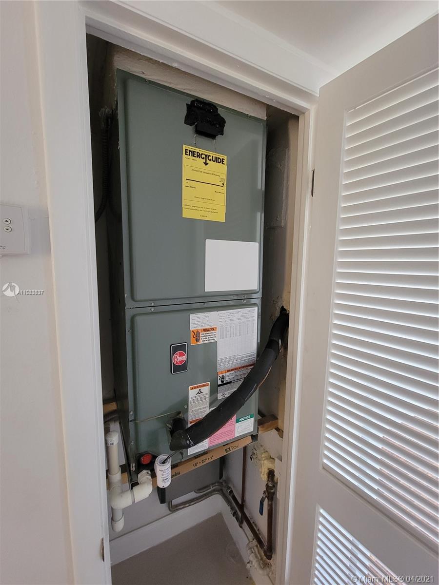 SUNRISE LAKES 50 CONDO - Residential