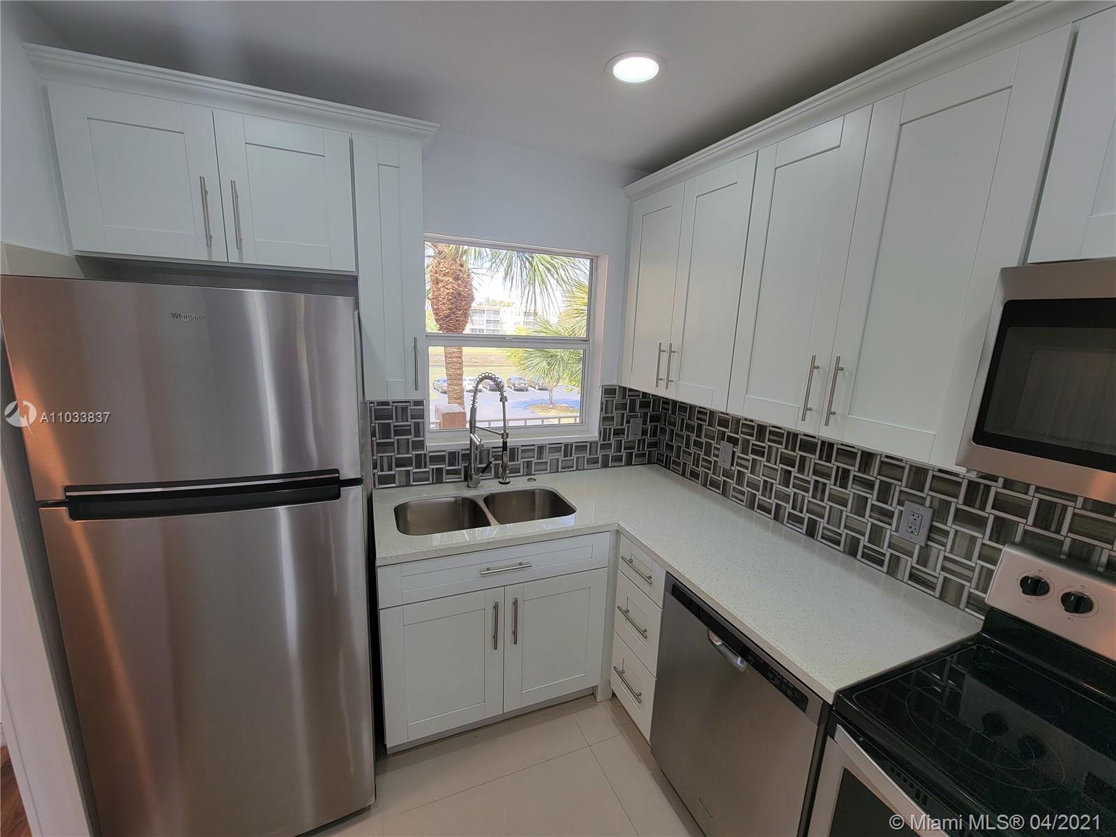 SUNRISE LAKES 50 CONDO - Residential