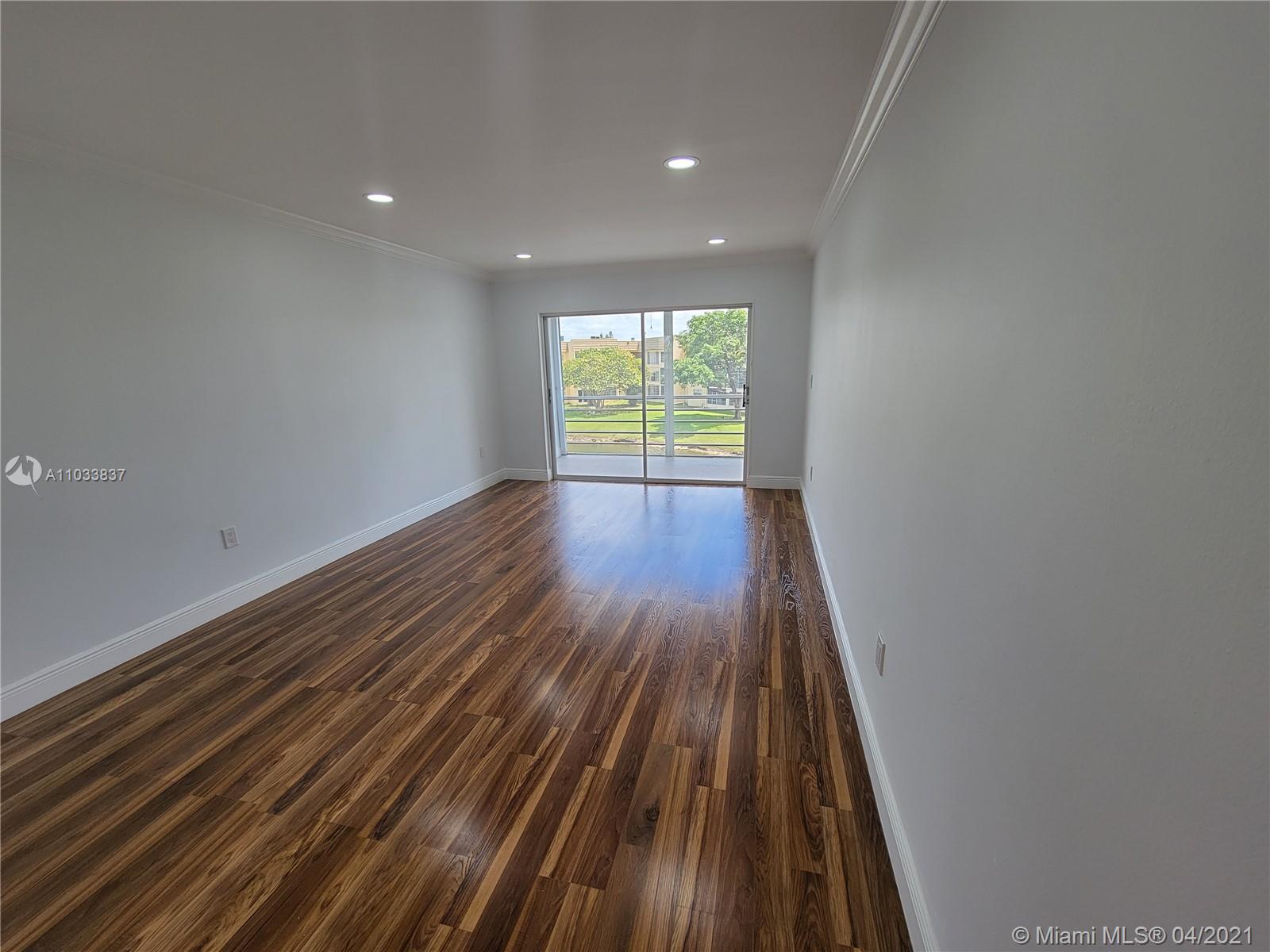 SUNRISE LAKES 50 CONDO - Residential