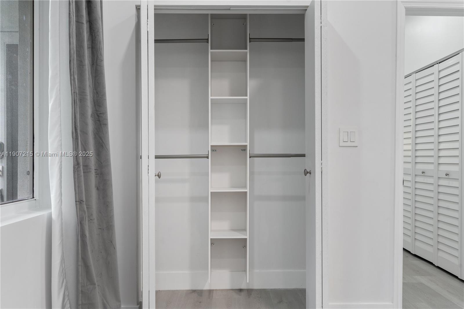 HOLLYWOOD BEACH GARDENS - Residential Lease