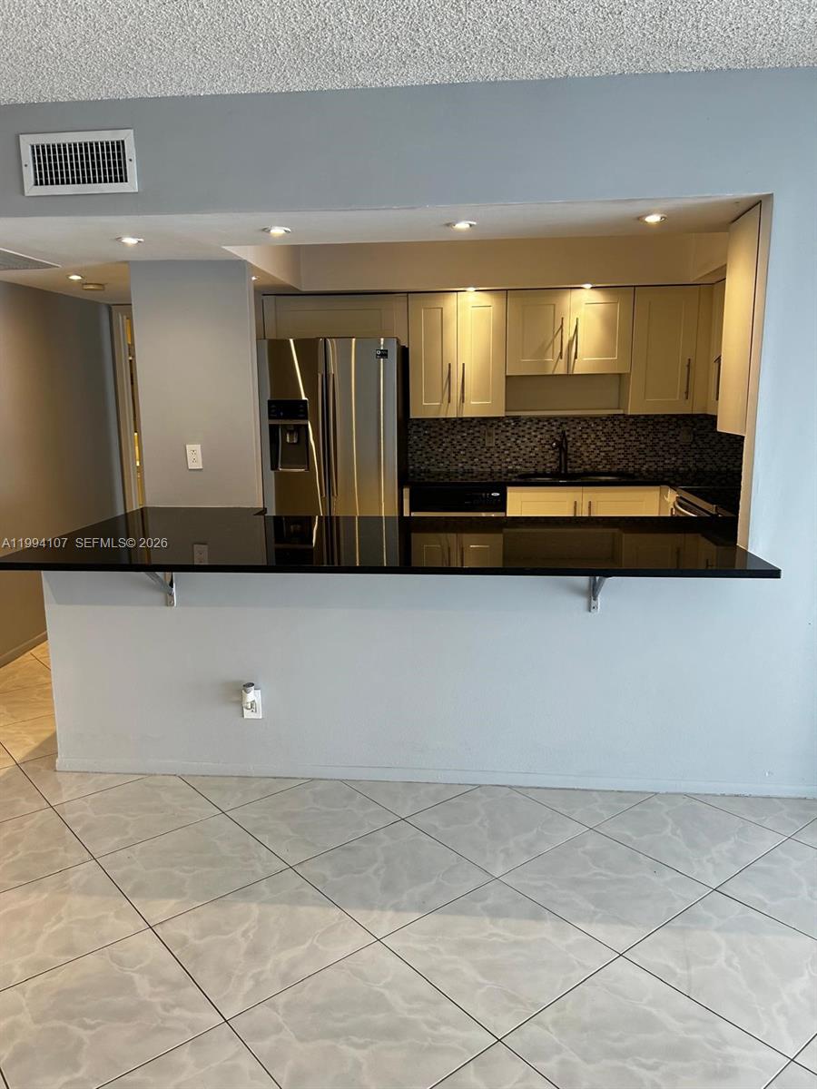 501 Three Islands Blvd 108