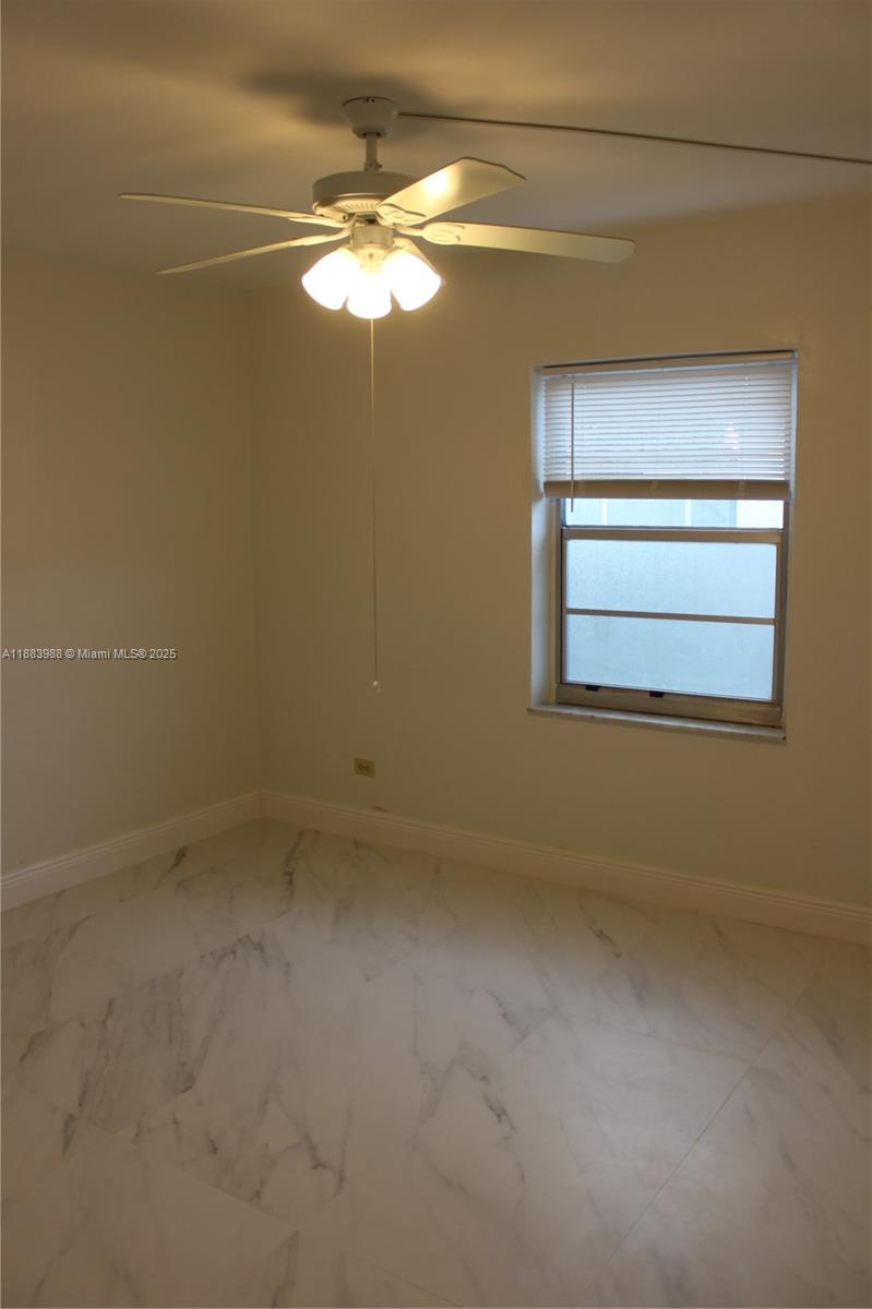 HIALEAH 13TH ADDN AMD PL - Residential Income