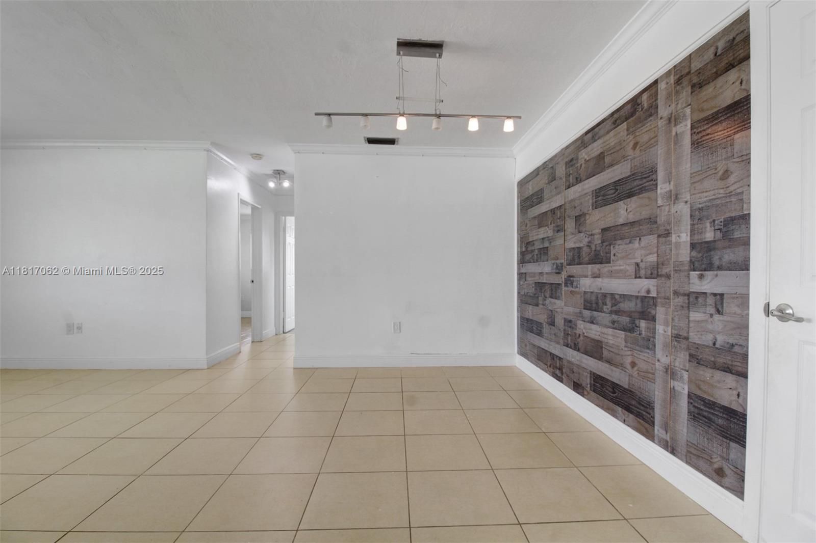 1160 NW 79th Ter