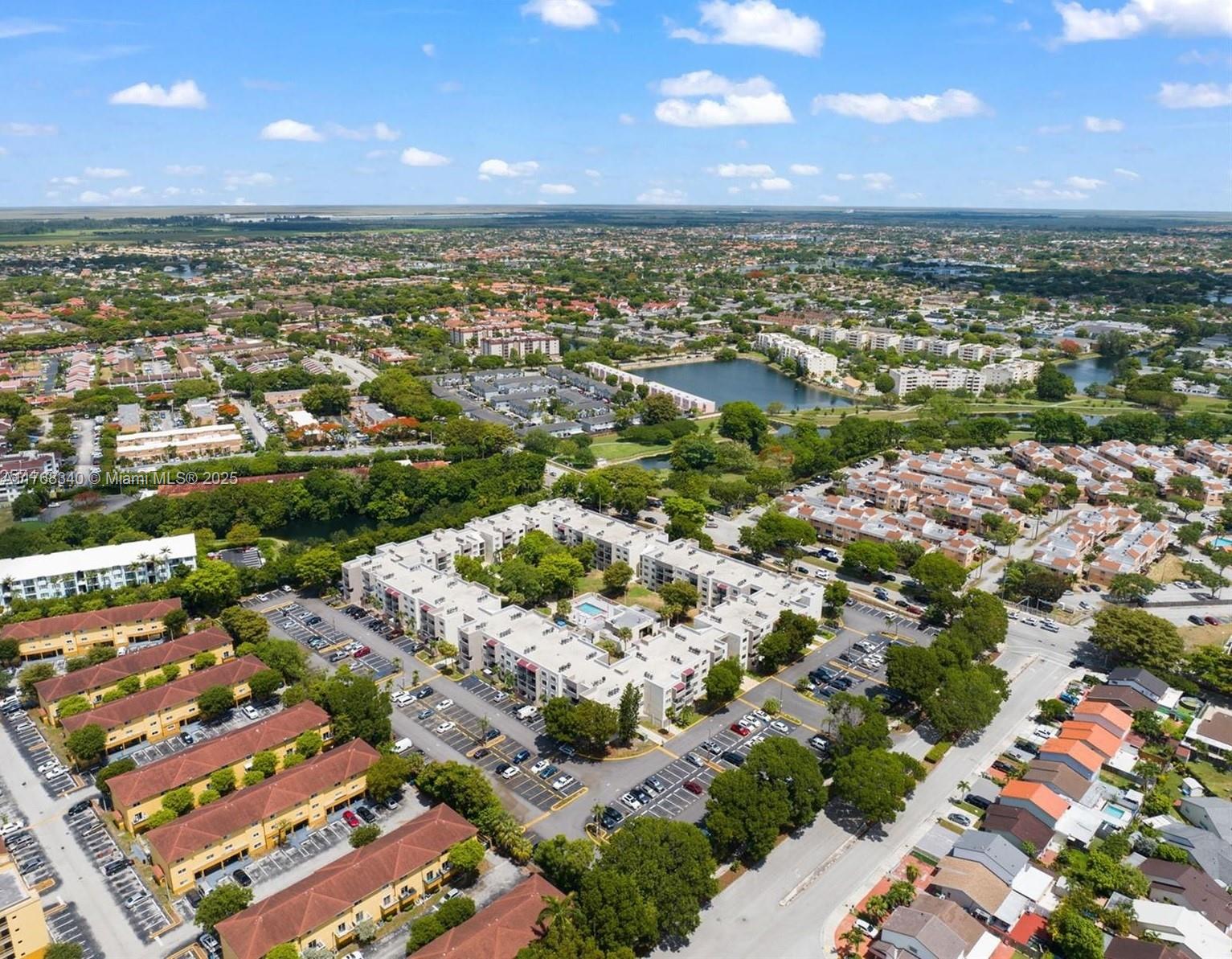 PEPPERMILL KENDALE LKS W - Residential