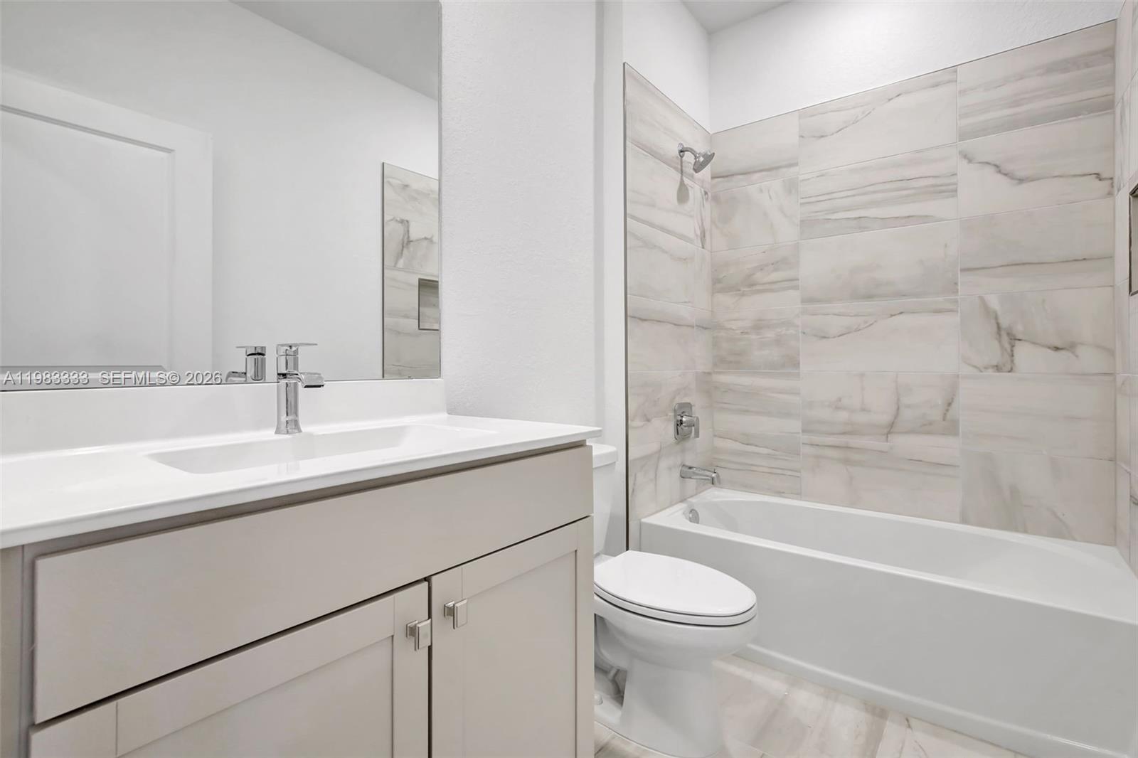 MERRICK SQUARE - Residential Lease