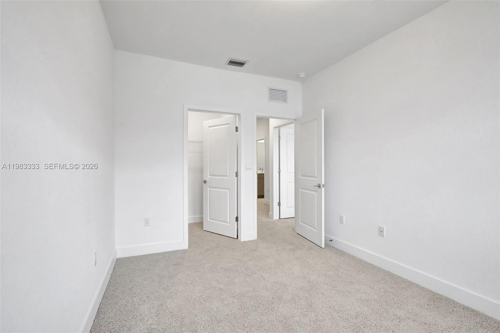 MERRICK SQUARE - Residential Lease