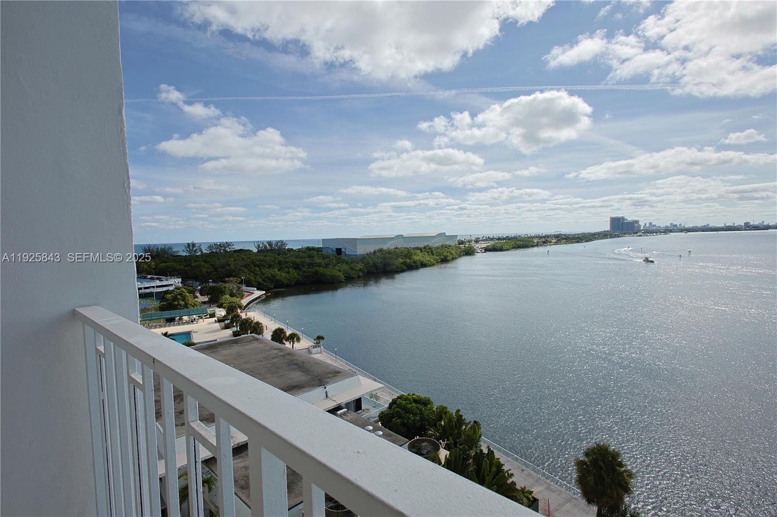 ARLEN HOUSE WEST CONDO - Residential Lease