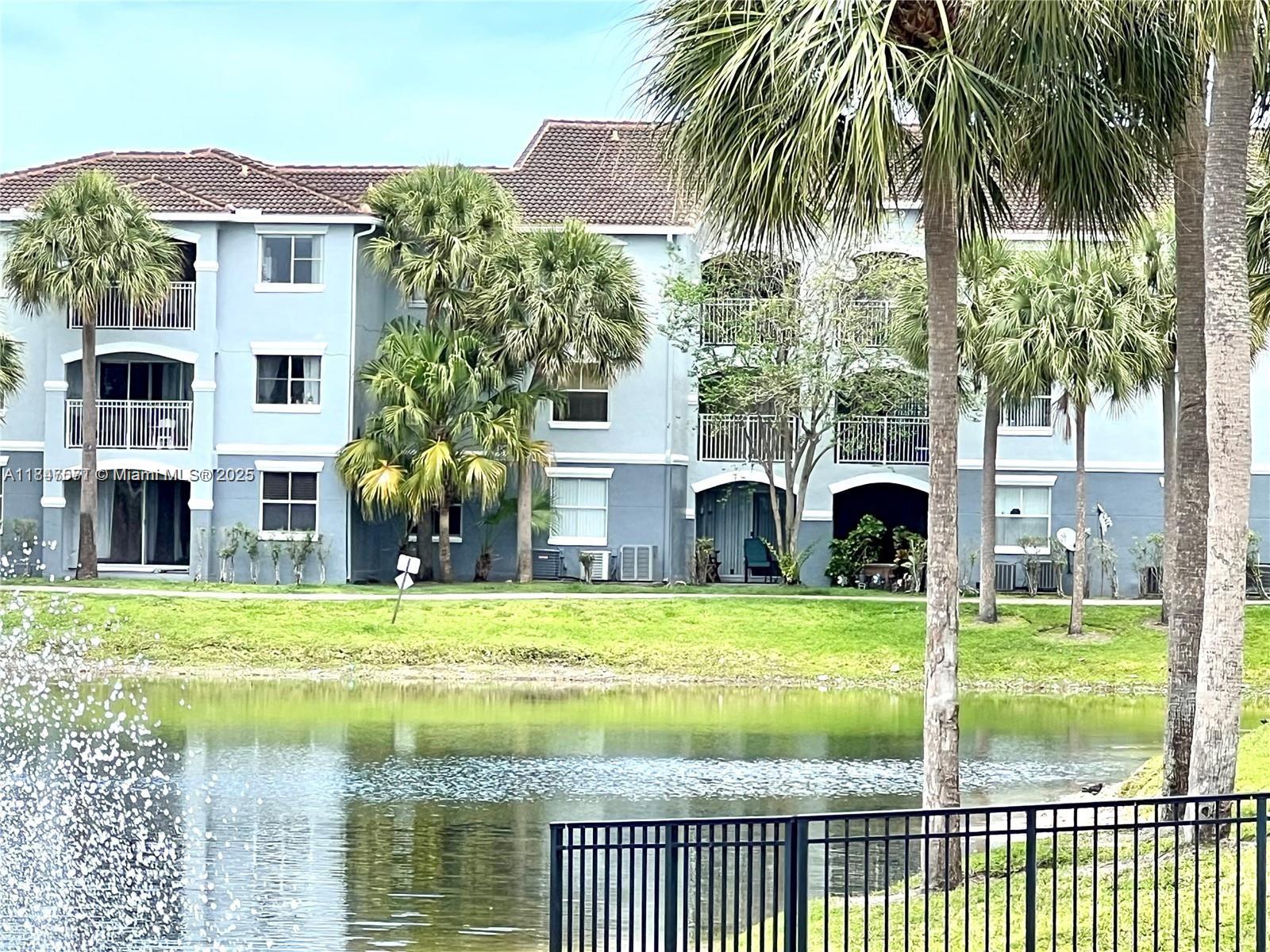 LA VIA CONDO - Residential