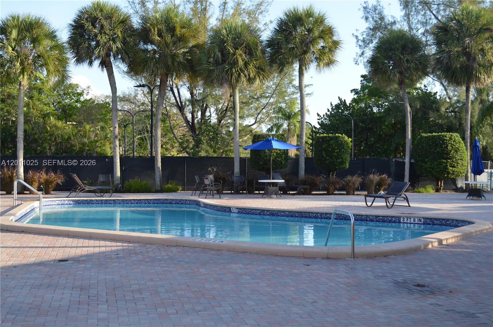 COSTA DEL SOL CONDO NO 1 - Residential