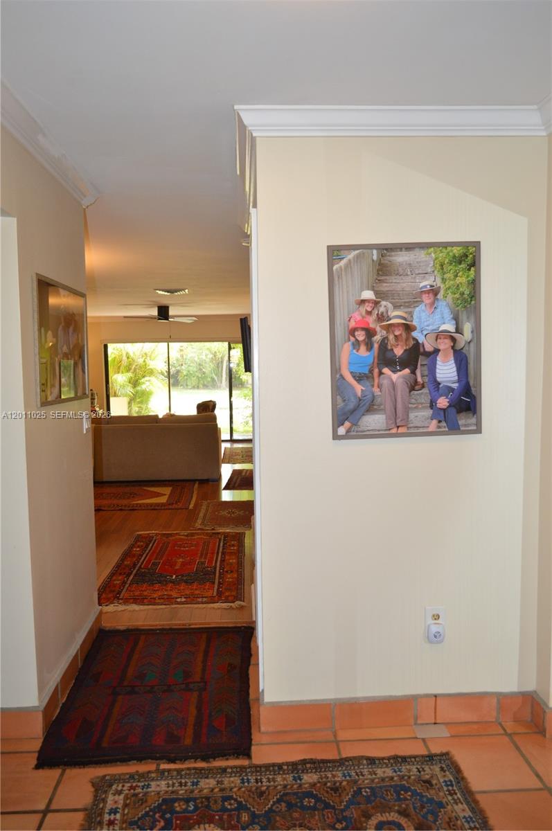 COSTA DEL SOL CONDO NO 1 - Residential