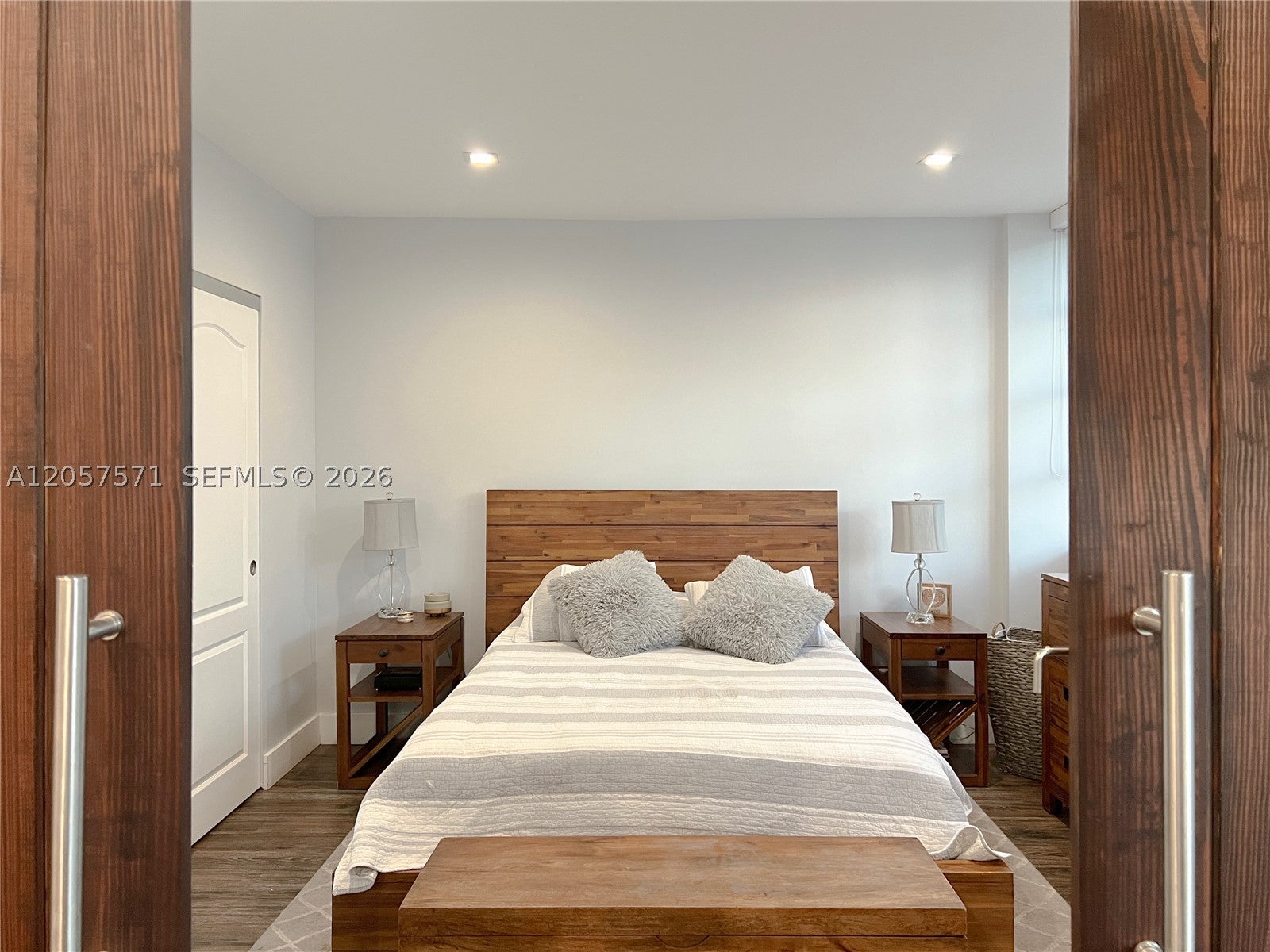 1408 Brickell Bay Dr 212