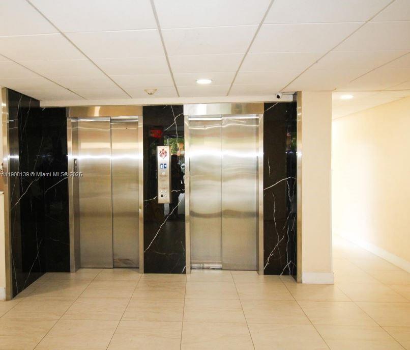 YOLANDA VILLAS - Residential Lease