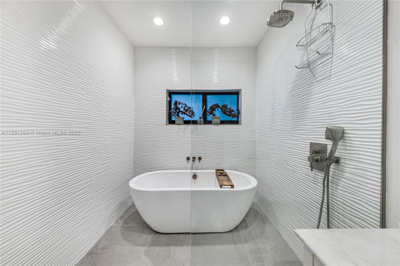 DI LIDO ISLAND - Residential