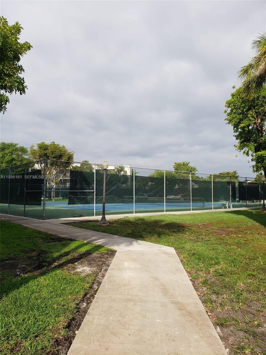 THE HORIZONS CONDO #2 - Residential