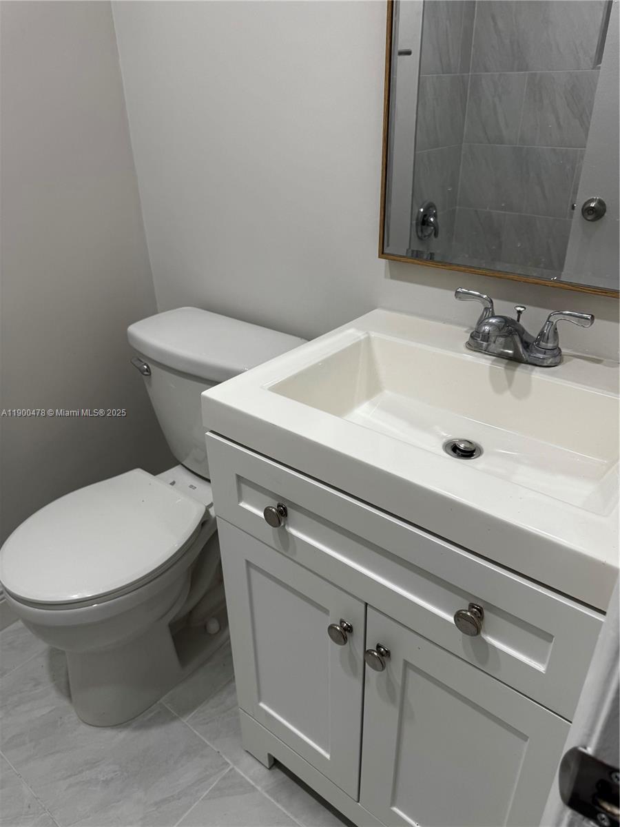 SPRINGS PARK CONDO - Residential Lease