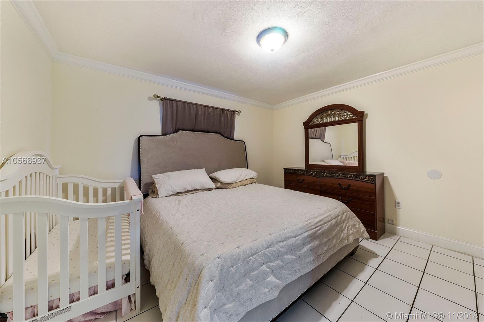 VILLA VERANDA CONDO - Residential