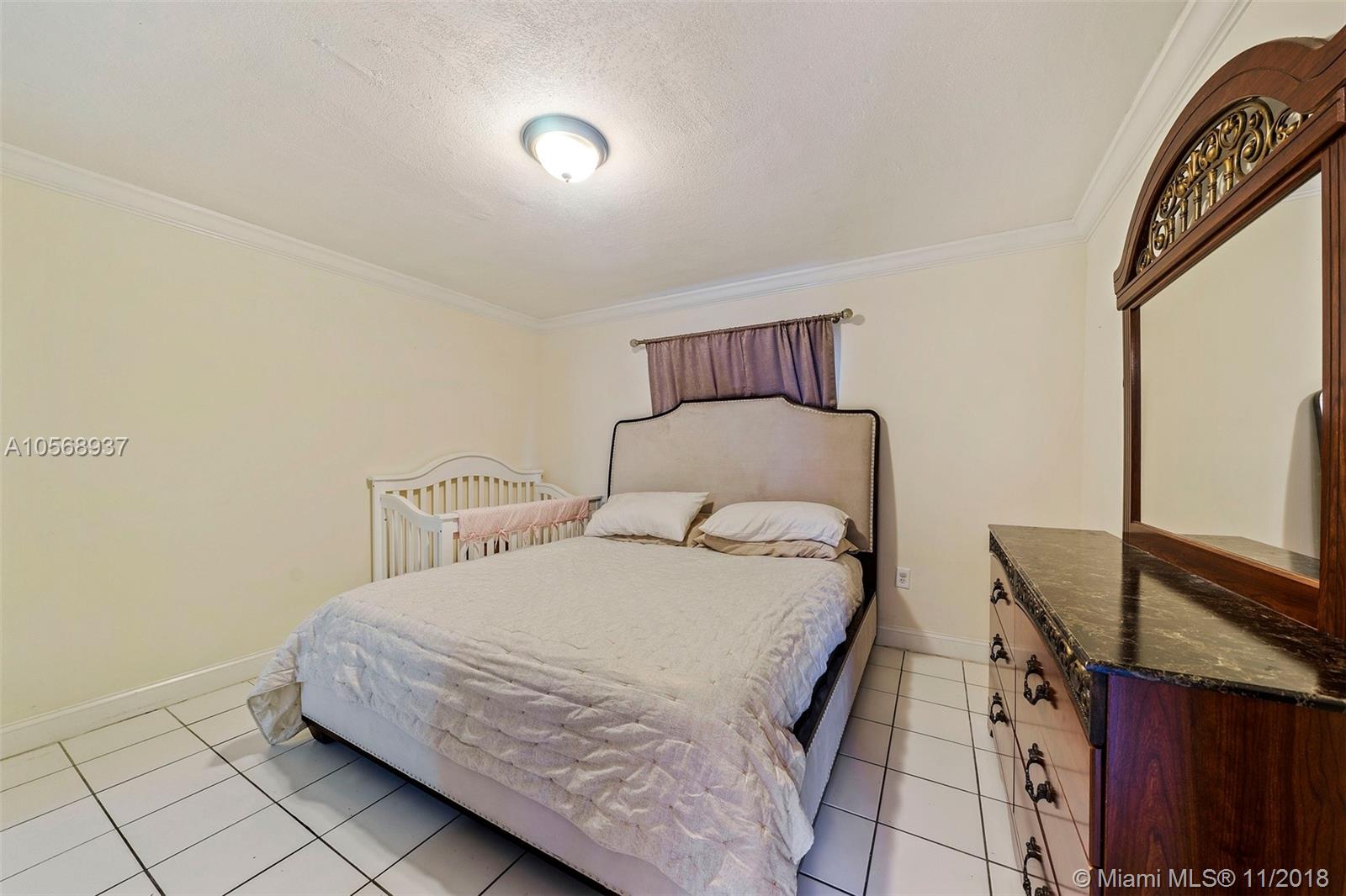VILLA VERANDA CONDO - Residential