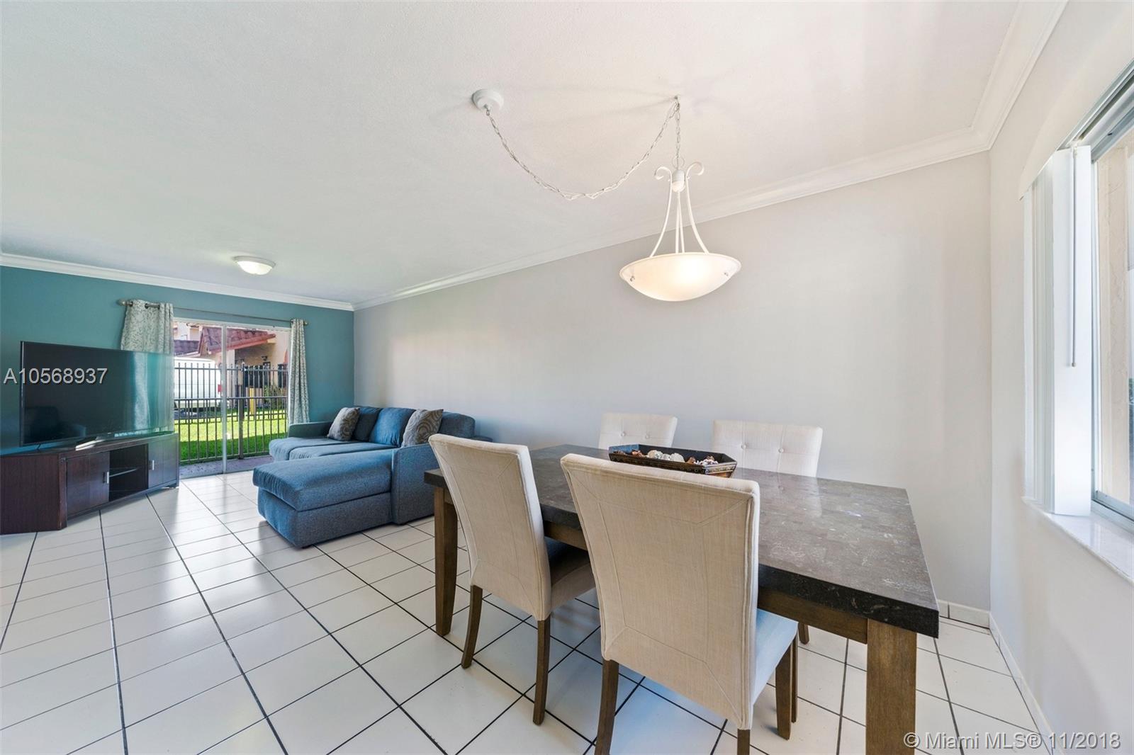 VILLA VERANDA CONDO - Residential