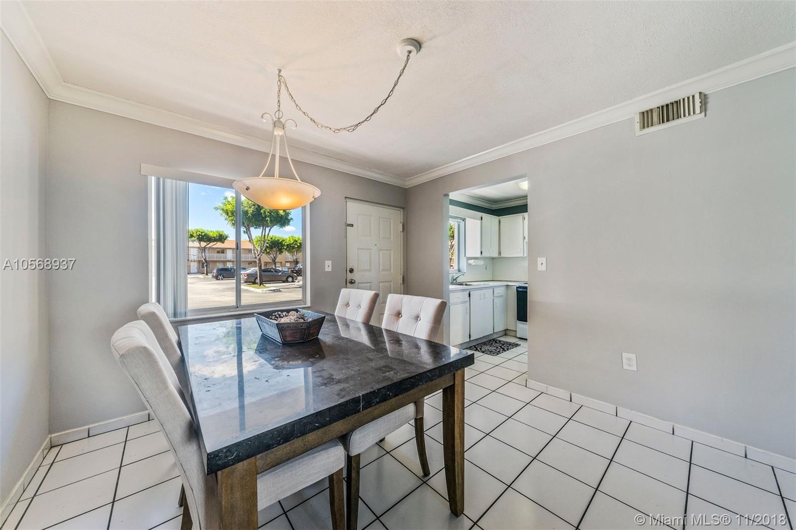 VILLA VERANDA CONDO - Residential