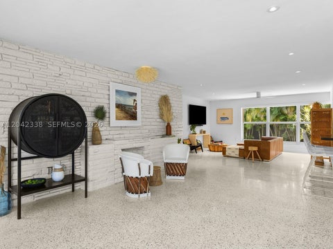 Tiny photo for 1000 NE 85th St, Miami, FL 33138 (MLS # A12042338)