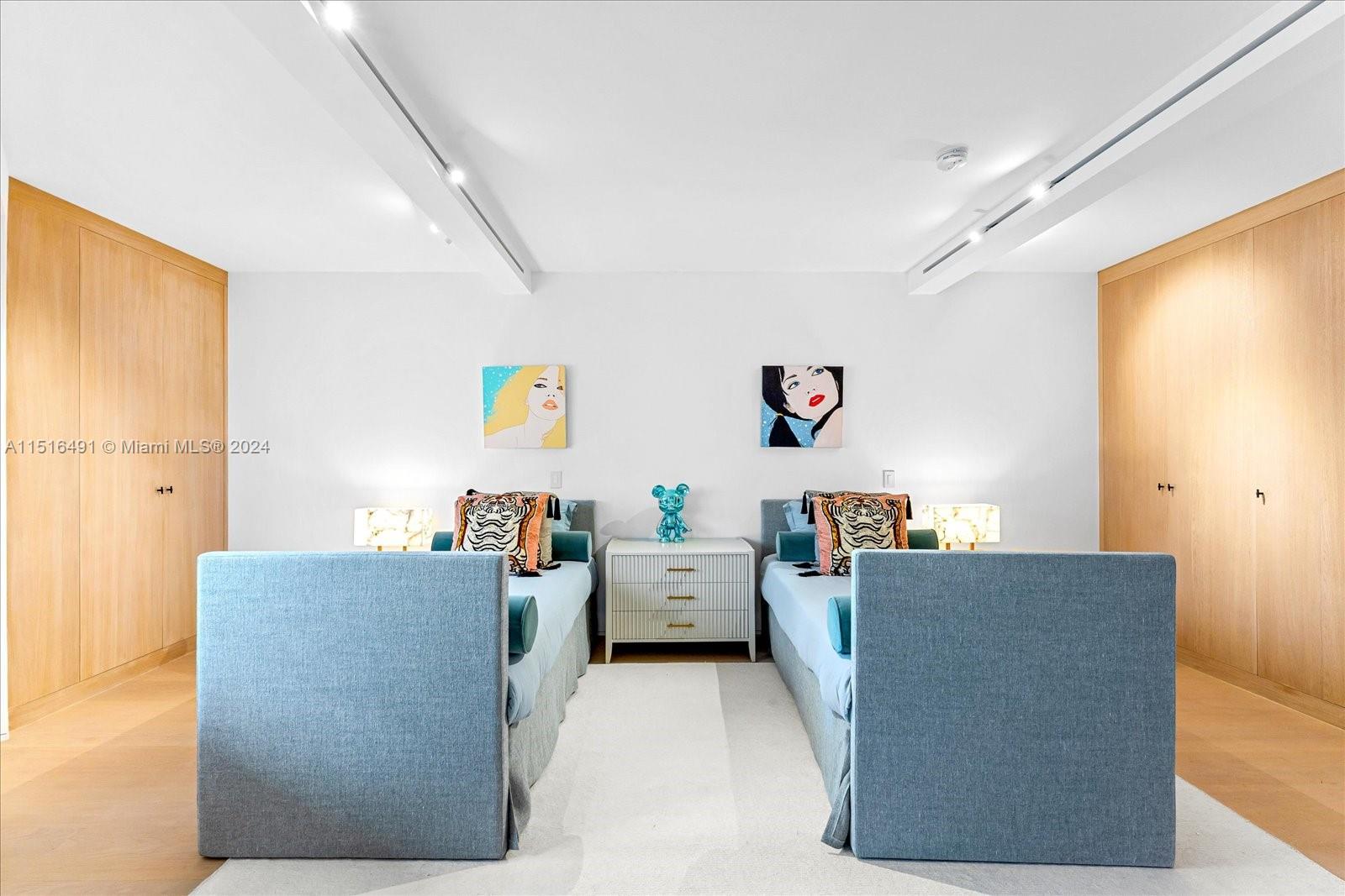 OCEANSIDE @ FISHER ISL CO - Residential