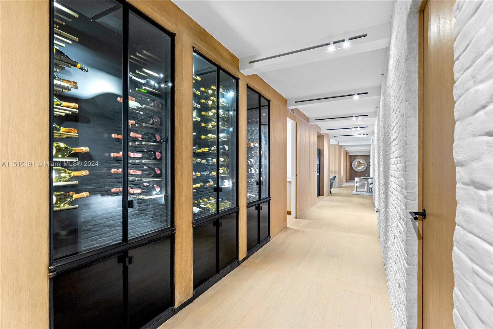 OCEANSIDE @ FISHER ISL CO - Residential