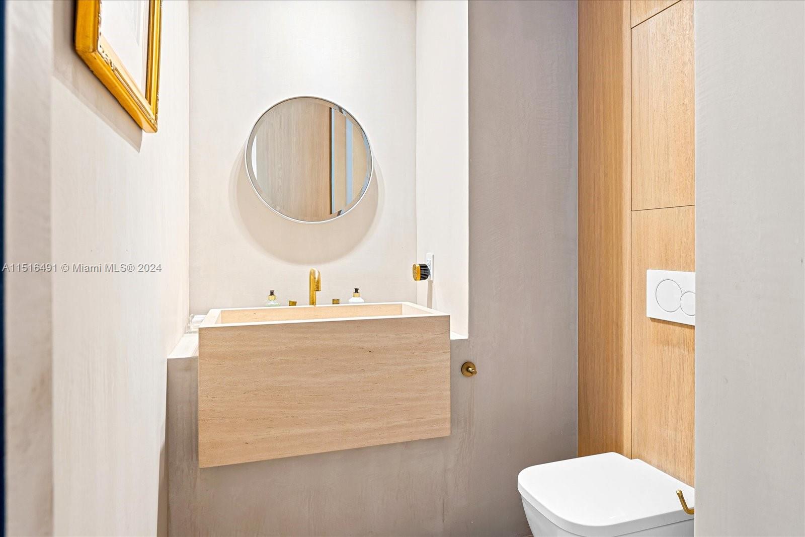 OCEANSIDE @ FISHER ISL CO - Residential