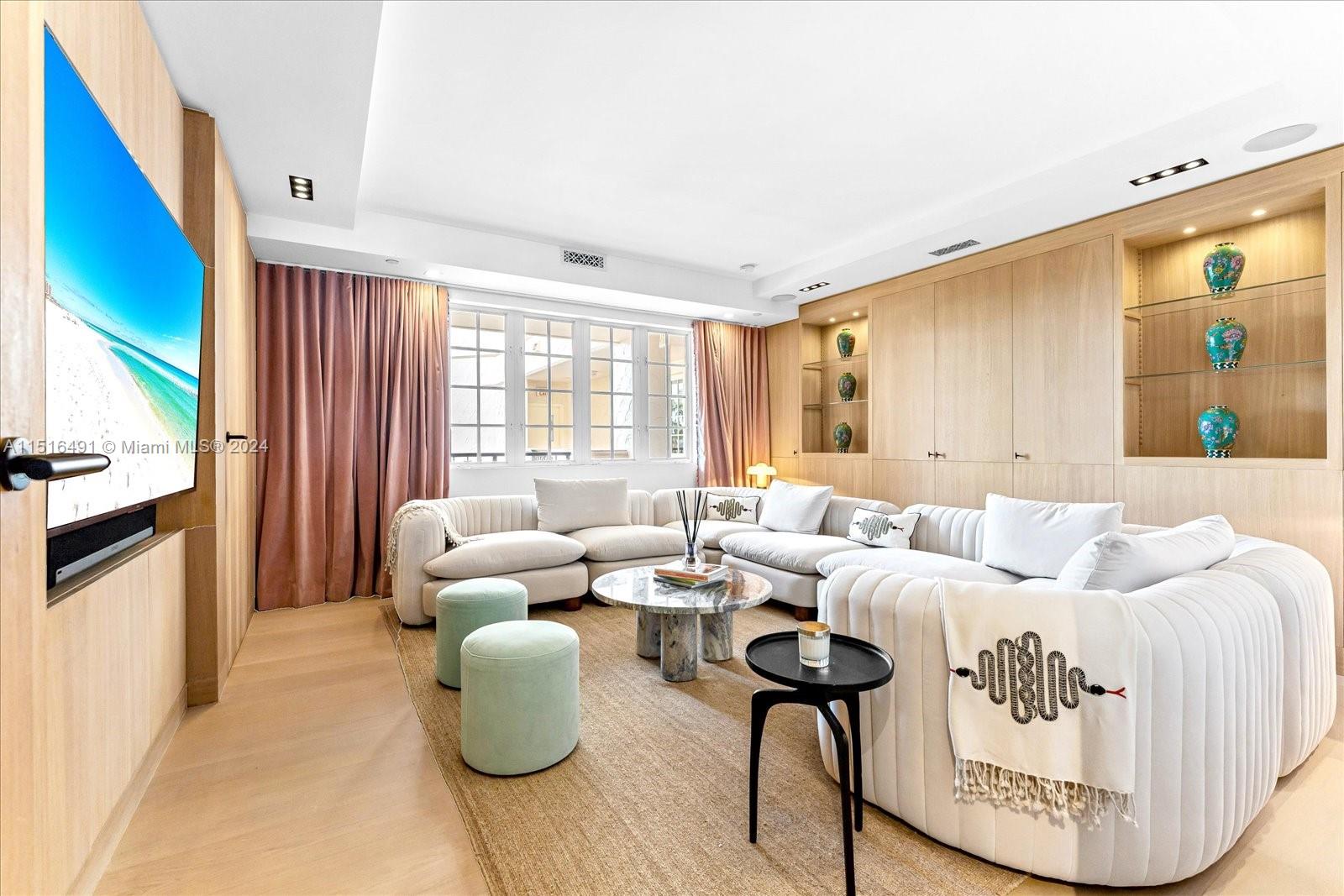 OCEANSIDE @ FISHER ISL CO - Residential