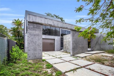 Photo of 221 SW 25th Rd, Miami, FL 33129 (MLS # A12015728)