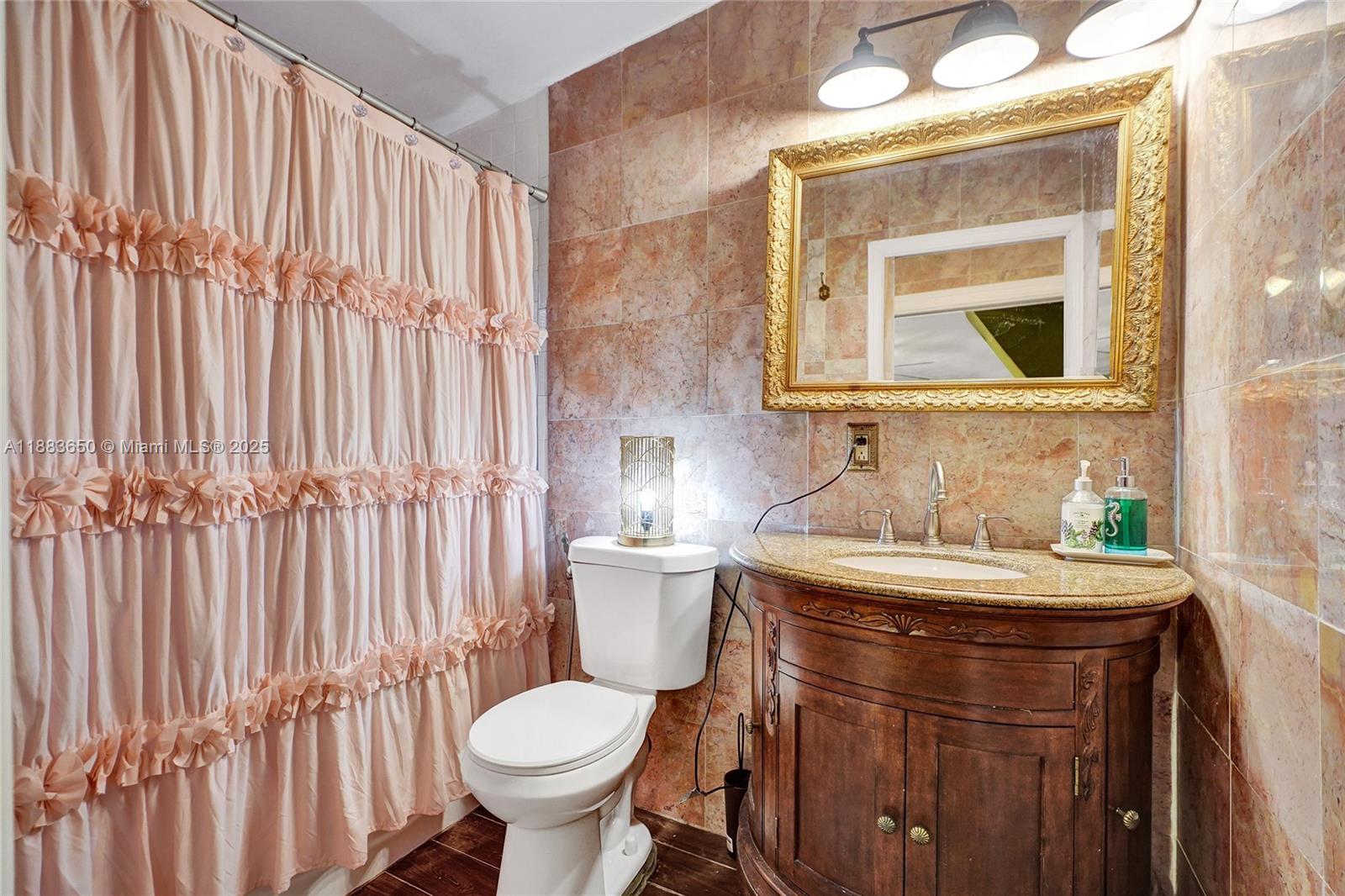 PINEWOOD PARK AMD 2ND ADD - Residential