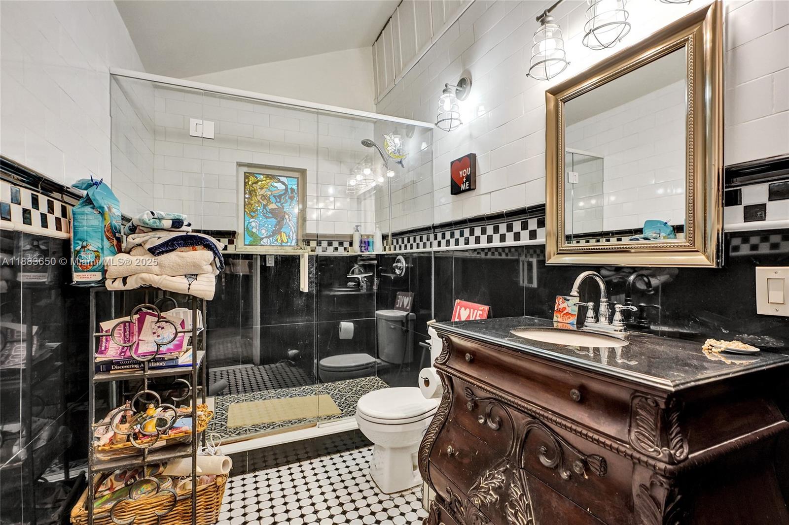 PINEWOOD PARK AMD 2ND ADD - Residential