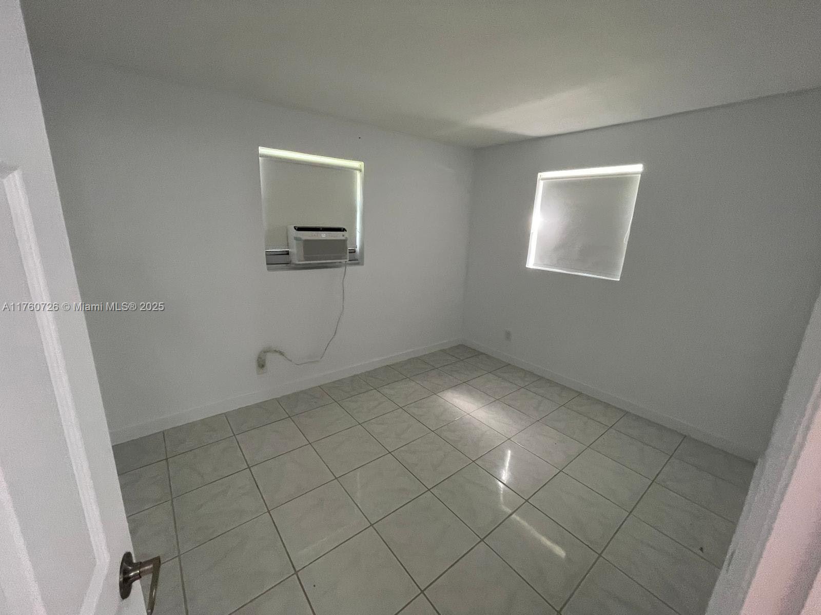 1709 NW 8th ct Apto 2