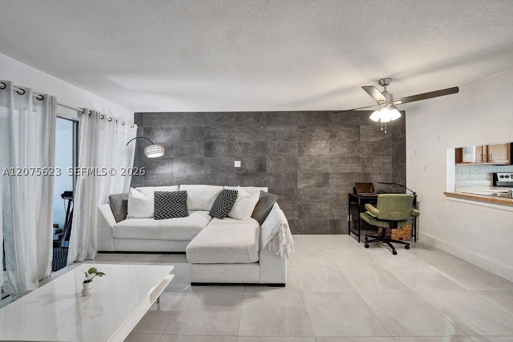 3000 NW 5th Ter 112