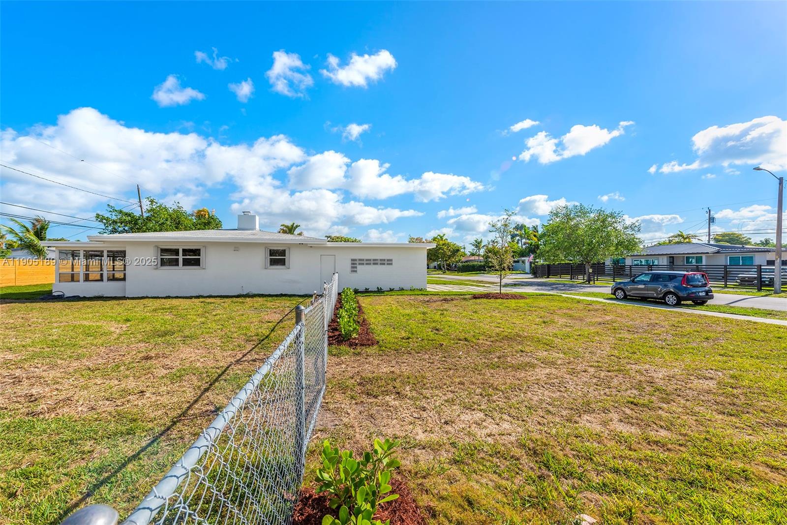 SOUTH CORAL HOMES SEC 2 - Residential Lease