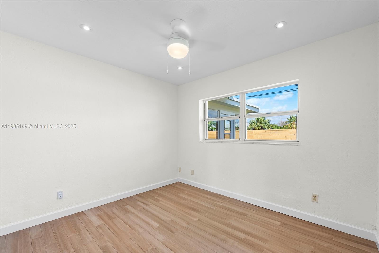 SOUTH CORAL HOMES SEC 2 - Residential Lease