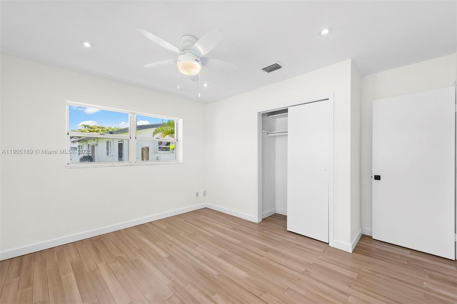 SOUTH CORAL HOMES SEC 2 - Residential Lease