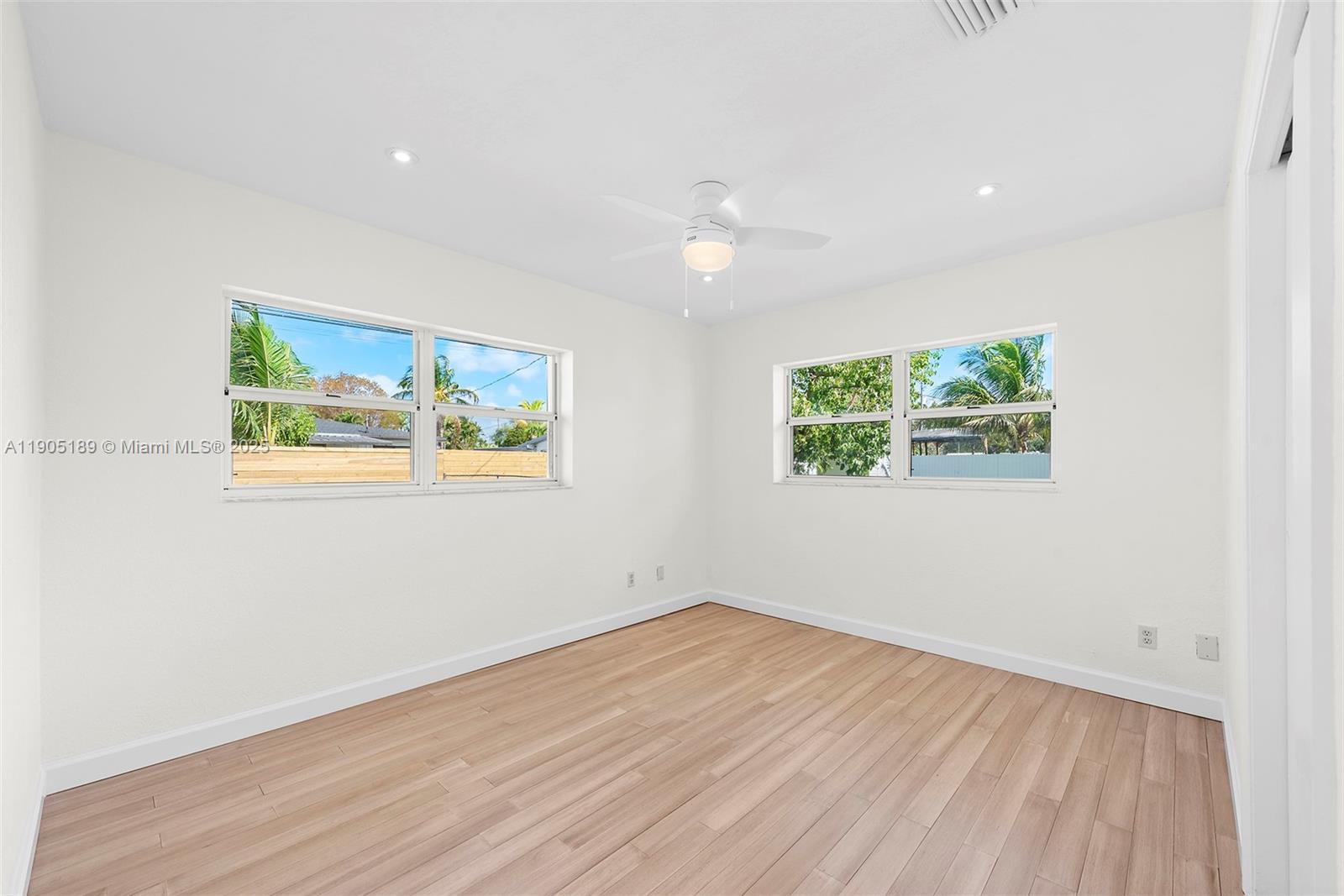 SOUTH CORAL HOMES SEC 2 - Residential Lease