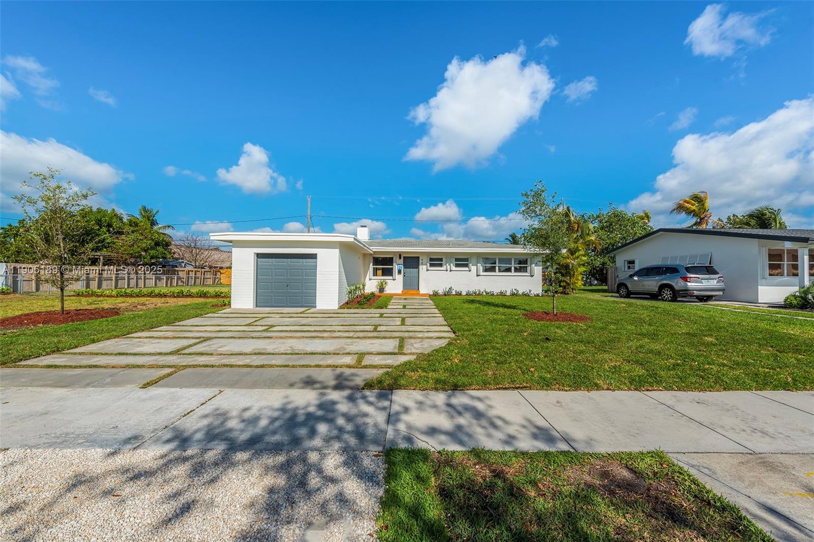 SOUTH CORAL HOMES SEC 2 - Residential Lease