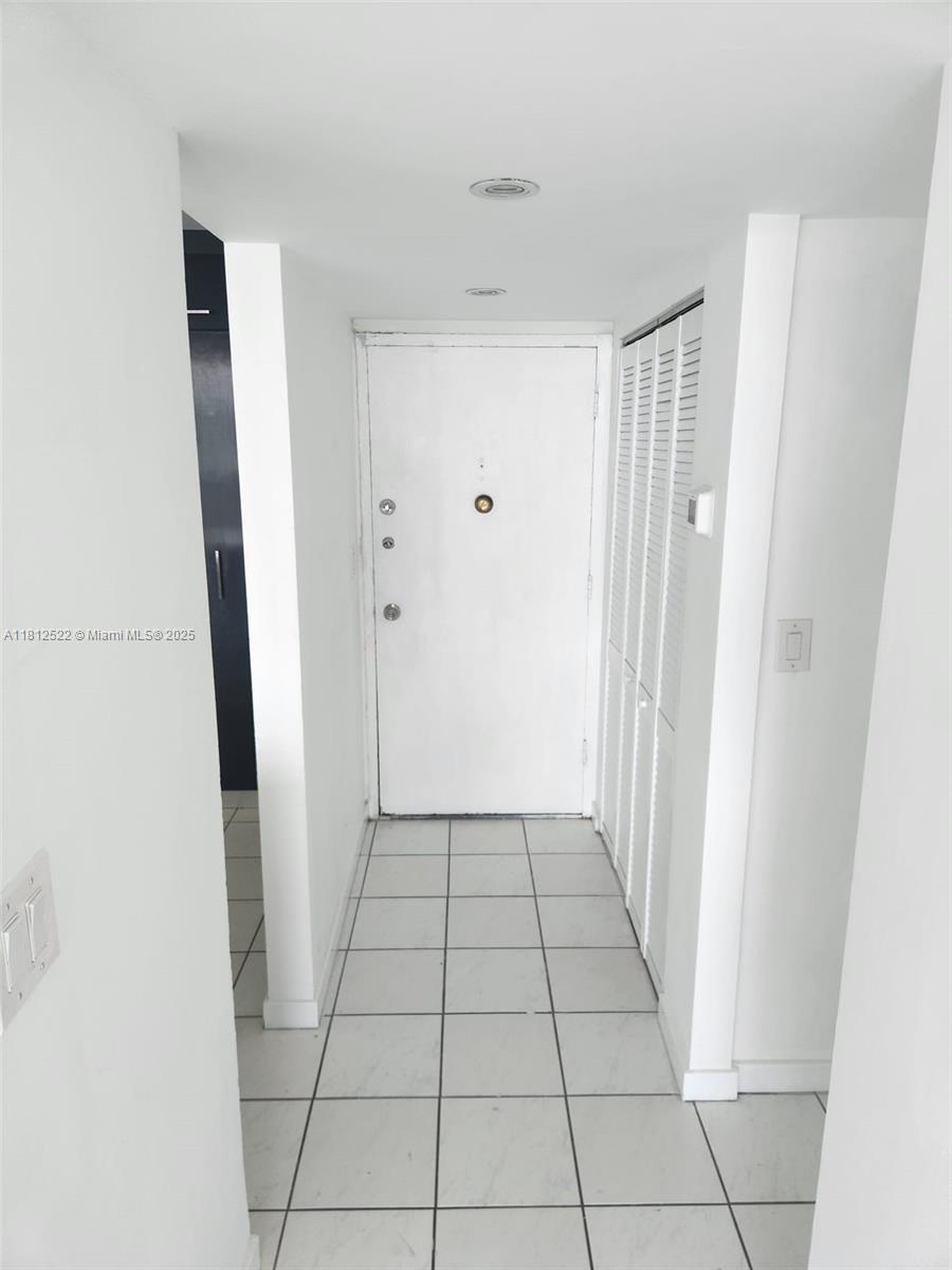 BUCKLEY TOWERS CONDO - EA - Residential