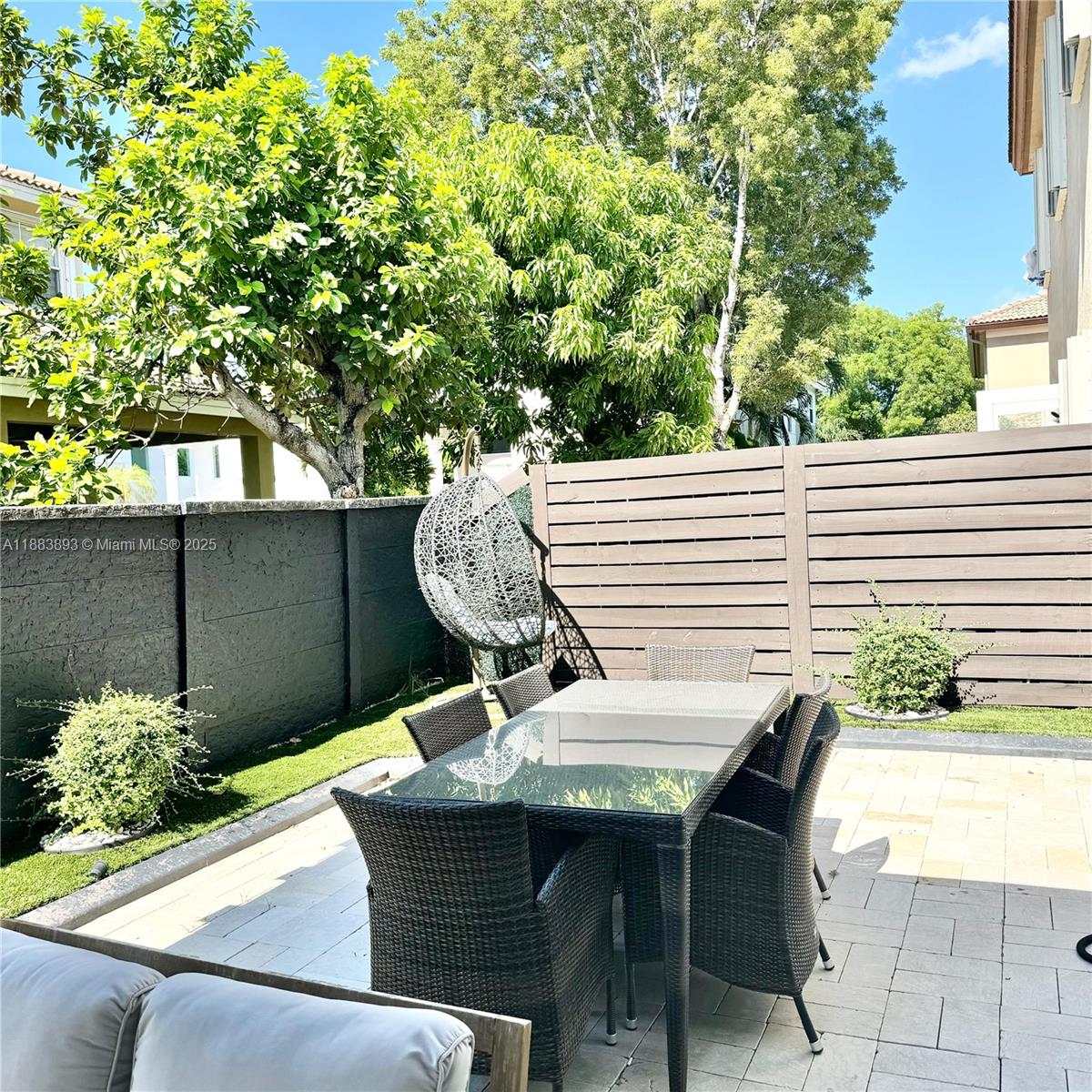 BALMORAL SUB PHASE III - Residential Lease
