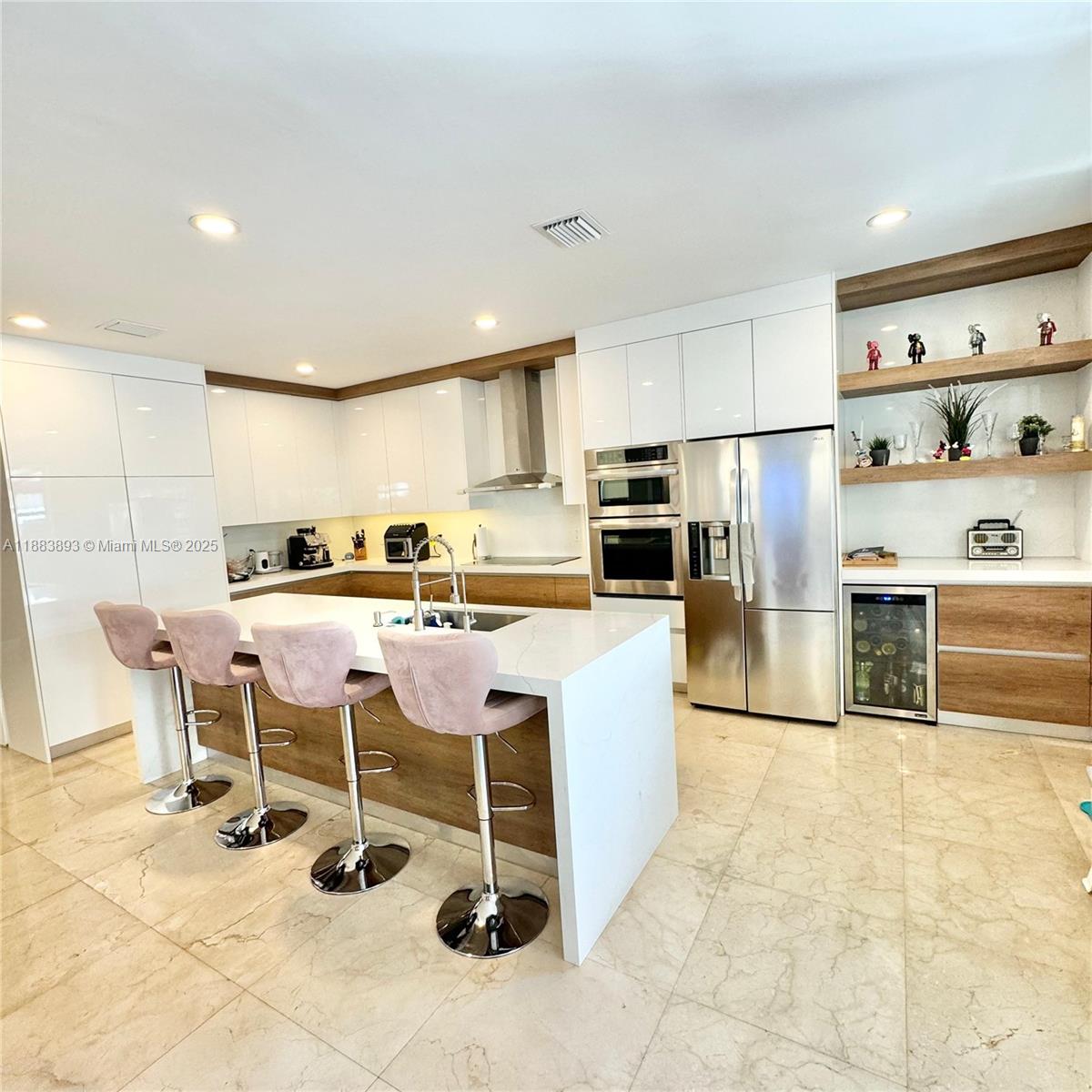 BALMORAL SUB PHASE III - Residential Lease