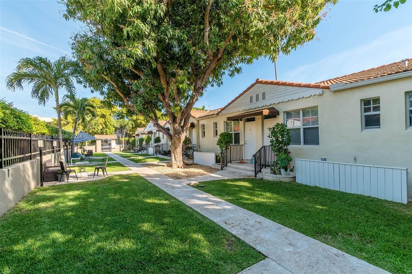 LENOX MANOR - Residential Lease