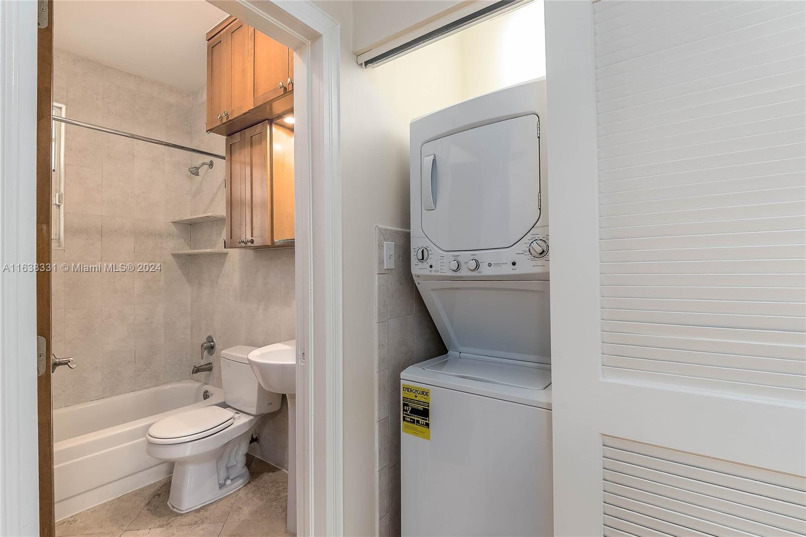 LENOX MANOR - Residential Lease